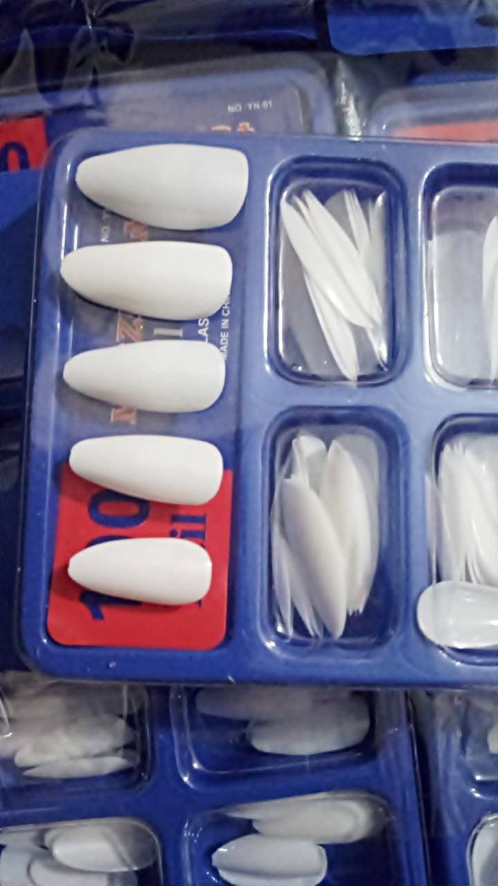 Amazing 100PCS _Fake Nails _Coffin Shaped Design (natural) and (Clear)with box with Glue