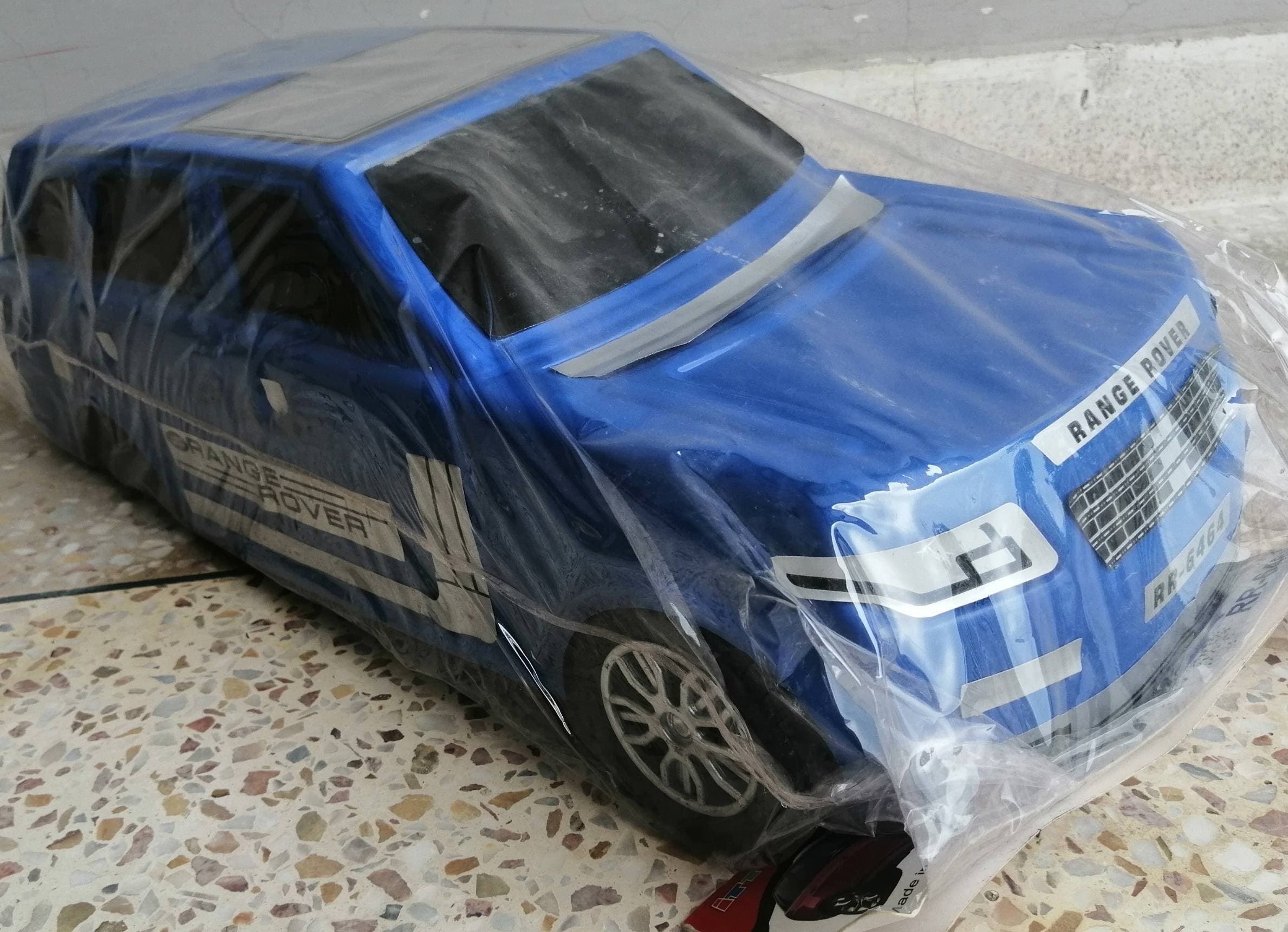 CAR TOY (Range Rover)