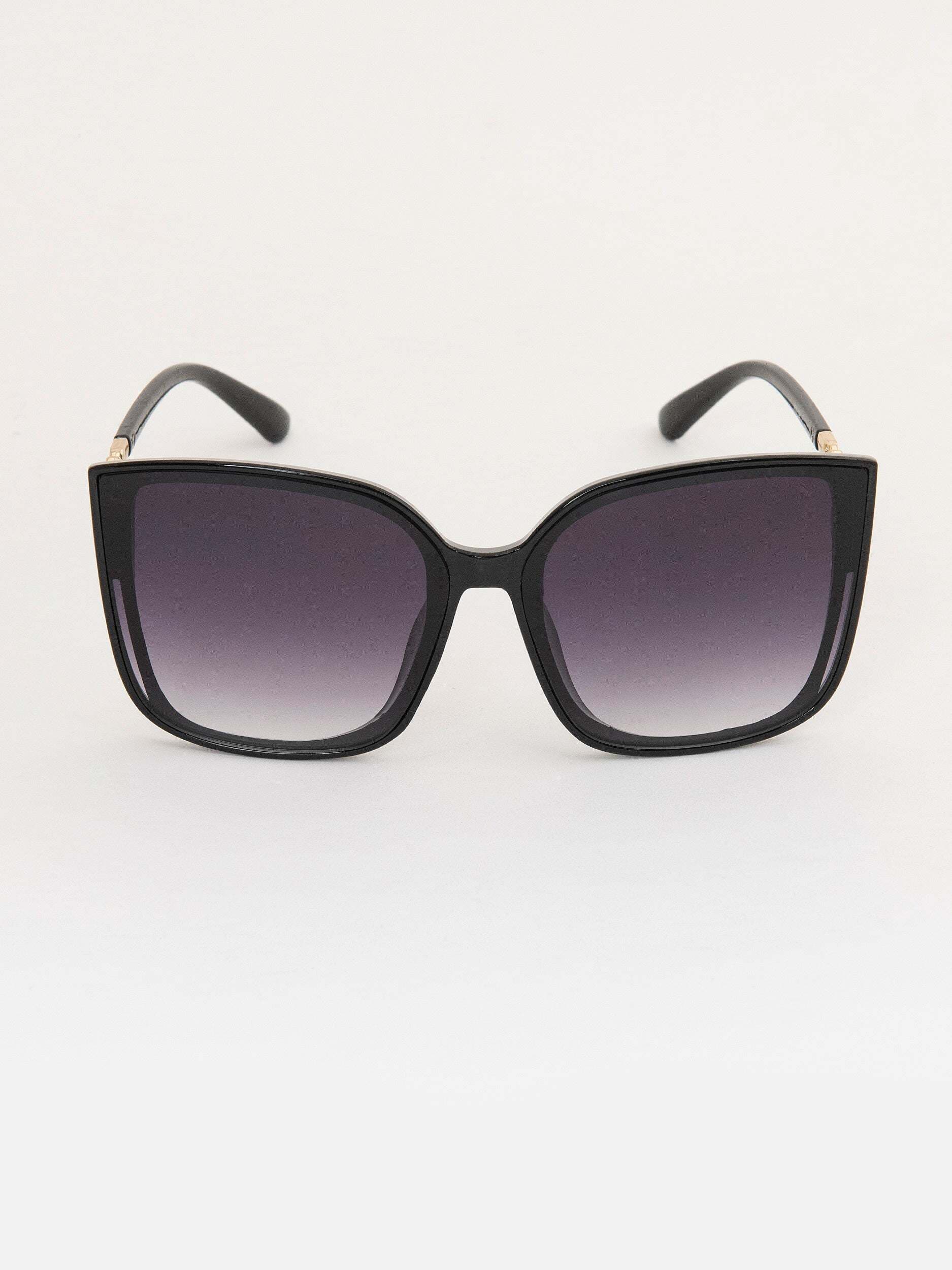 CTI SQUARED  (SUN GLASSES) International Brand Color: Black