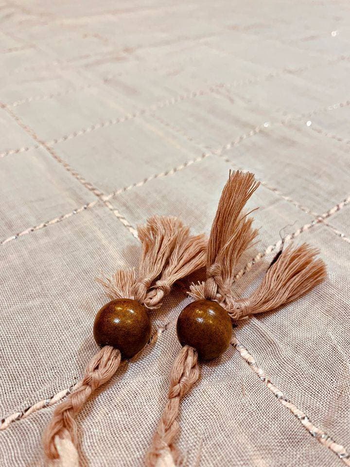 Lawn Check Tassel - High Quality
