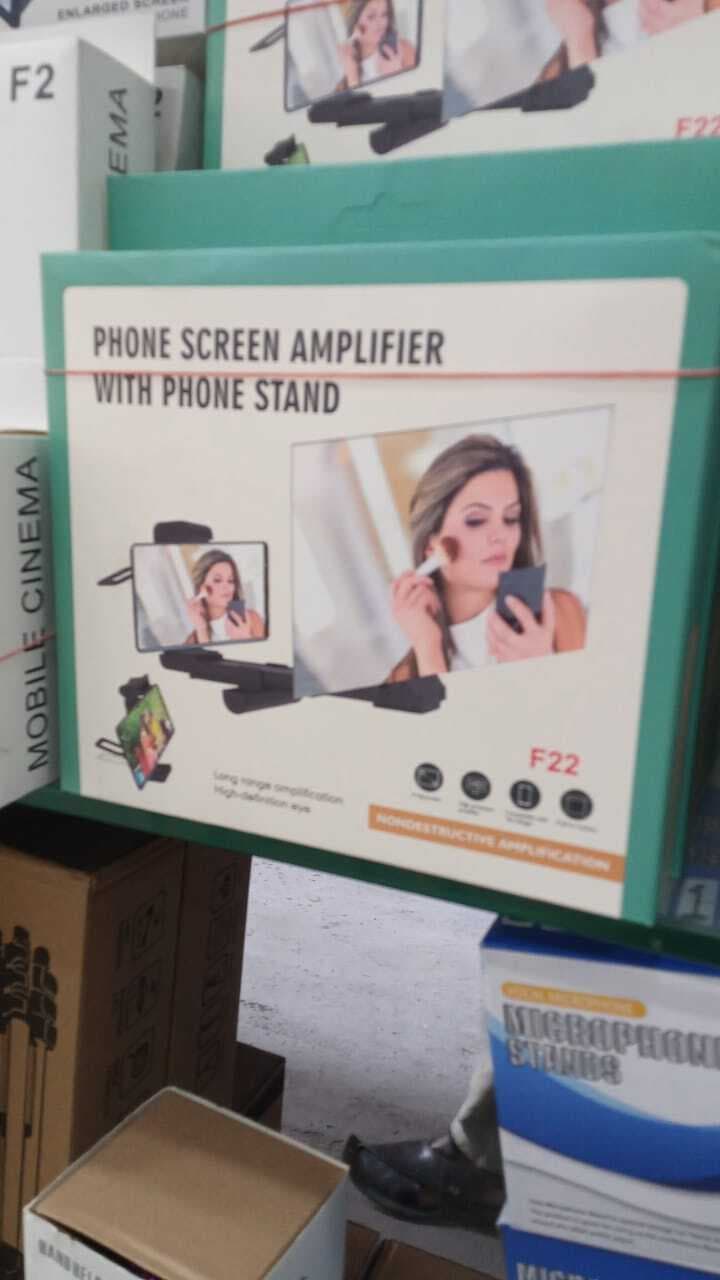 Phone Screen Amplifier With Phone Stand
