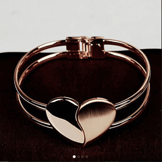 Lady Elegant Heart Clasp Bangle