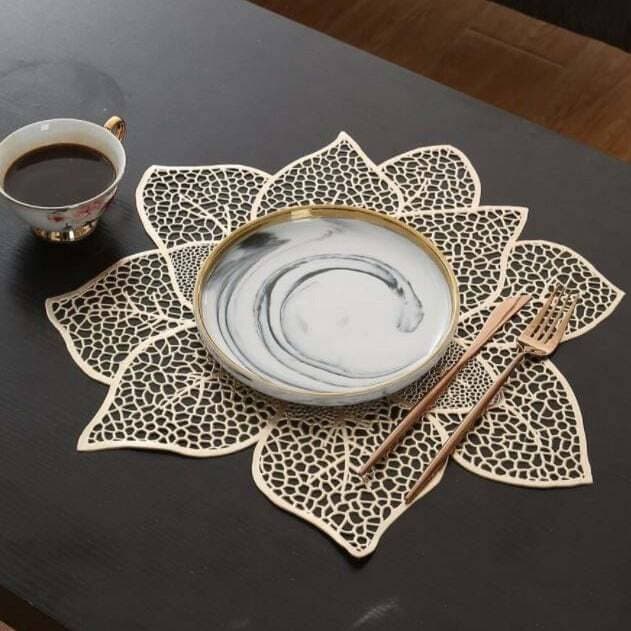 Golden Leaves Design Place Mat (Set Of 2)