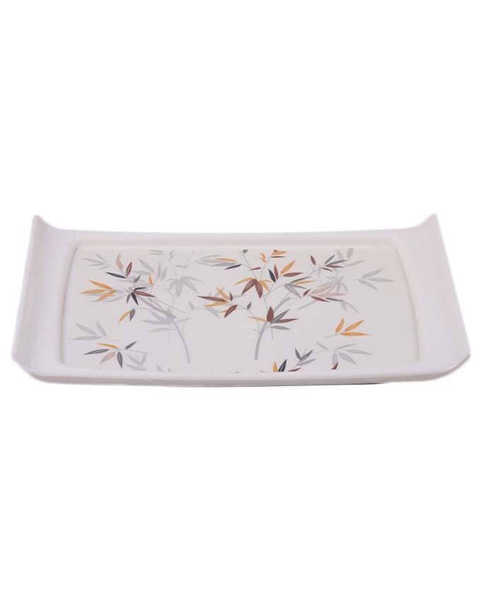 Rectangle Shaped White Plastic Tray with Sharp Edges