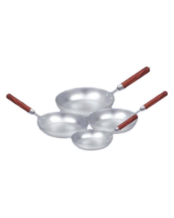 Wooden Handle Fry Pan
