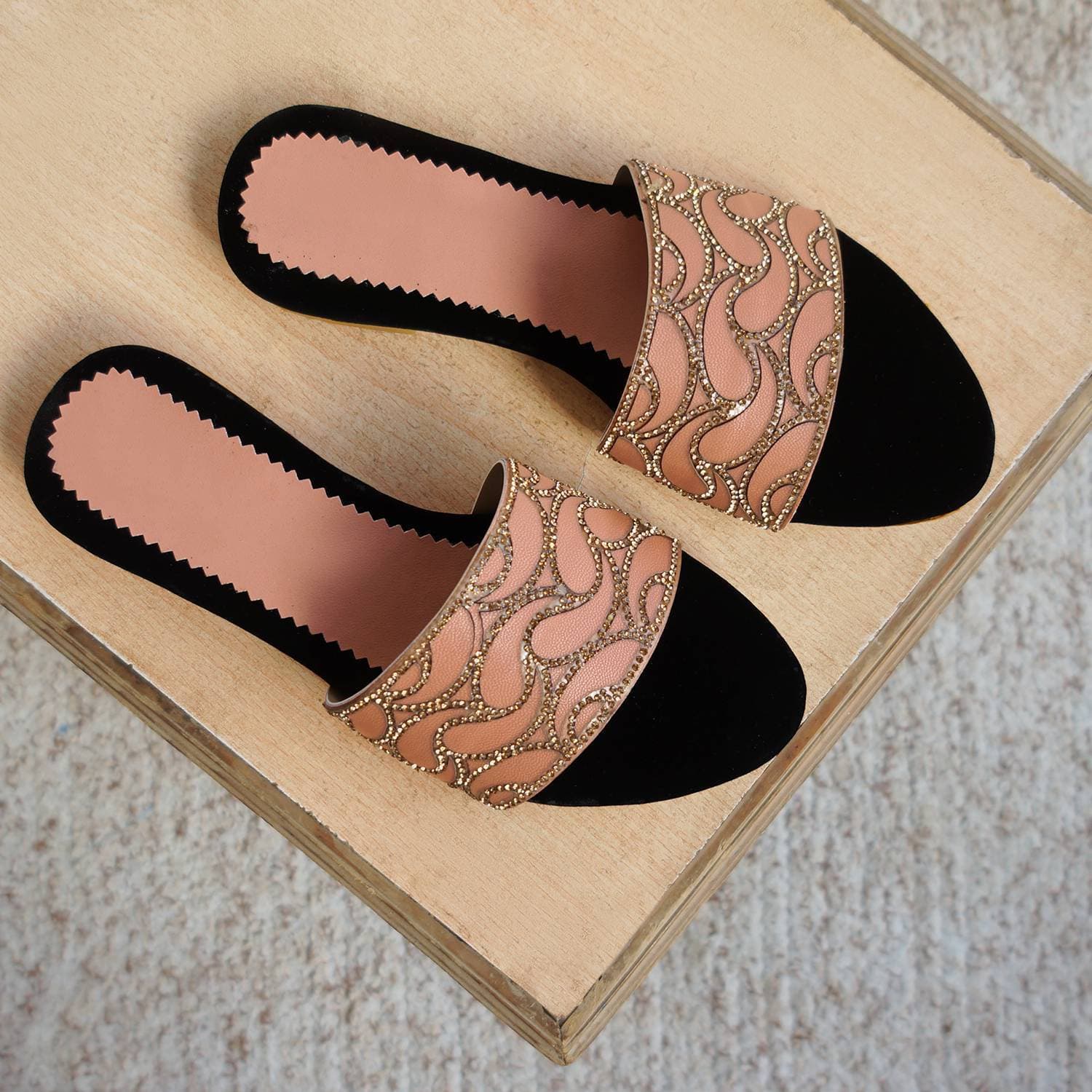 Leather & Velvet Flat for Girls - Pink