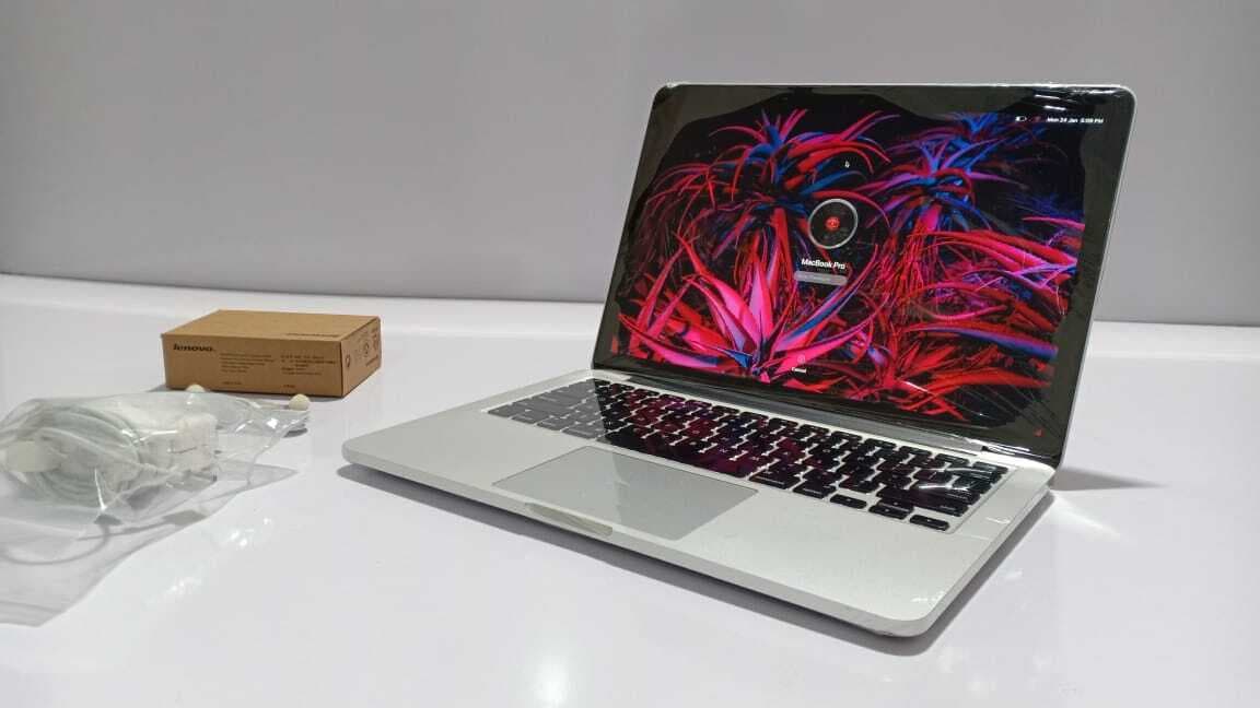 Apple MacBook Pro 2013, 8GB RAM 256GB SSD Intel Core i5 13.3″ Retina Display (Used)
