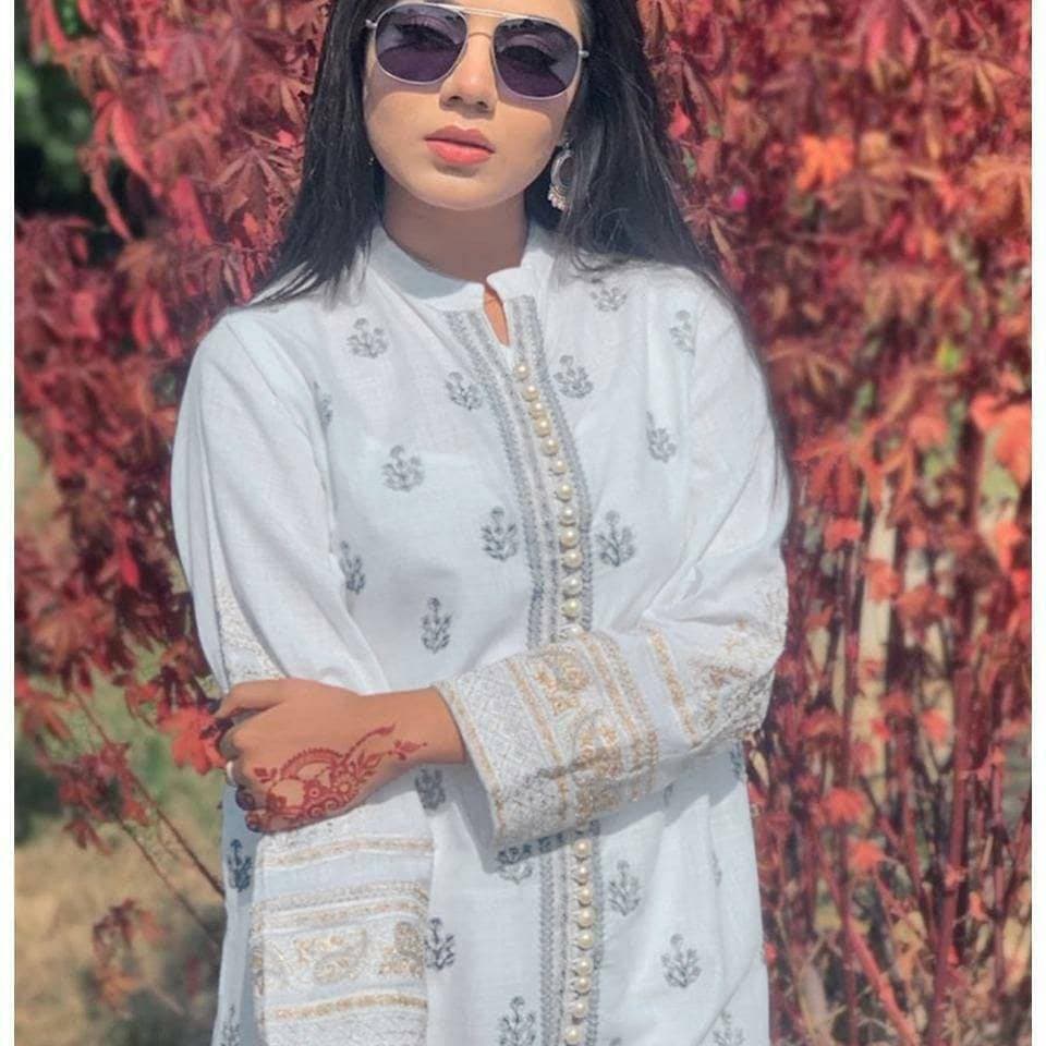 Best Women's Unstitched Embroidered Clothes