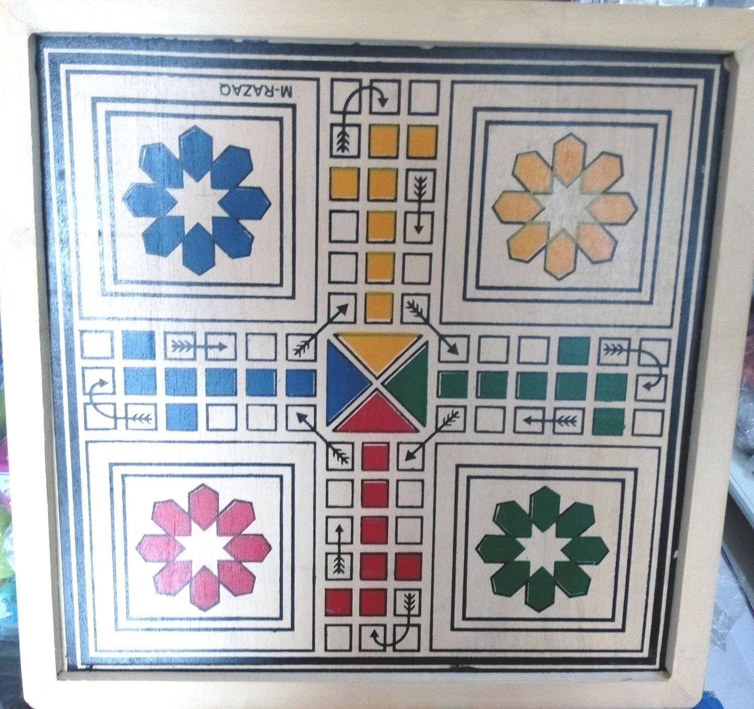 High Quality Medium size 4-player Wooden Ludo TR12412018