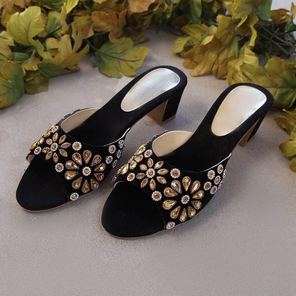 Black Velvet Slippers Stone Work DSC07391