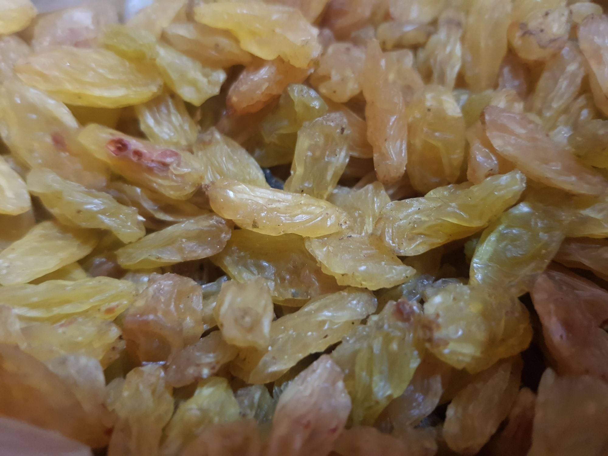 Natural And Fresh Big Size Raisin - 150 Grams Kishmish