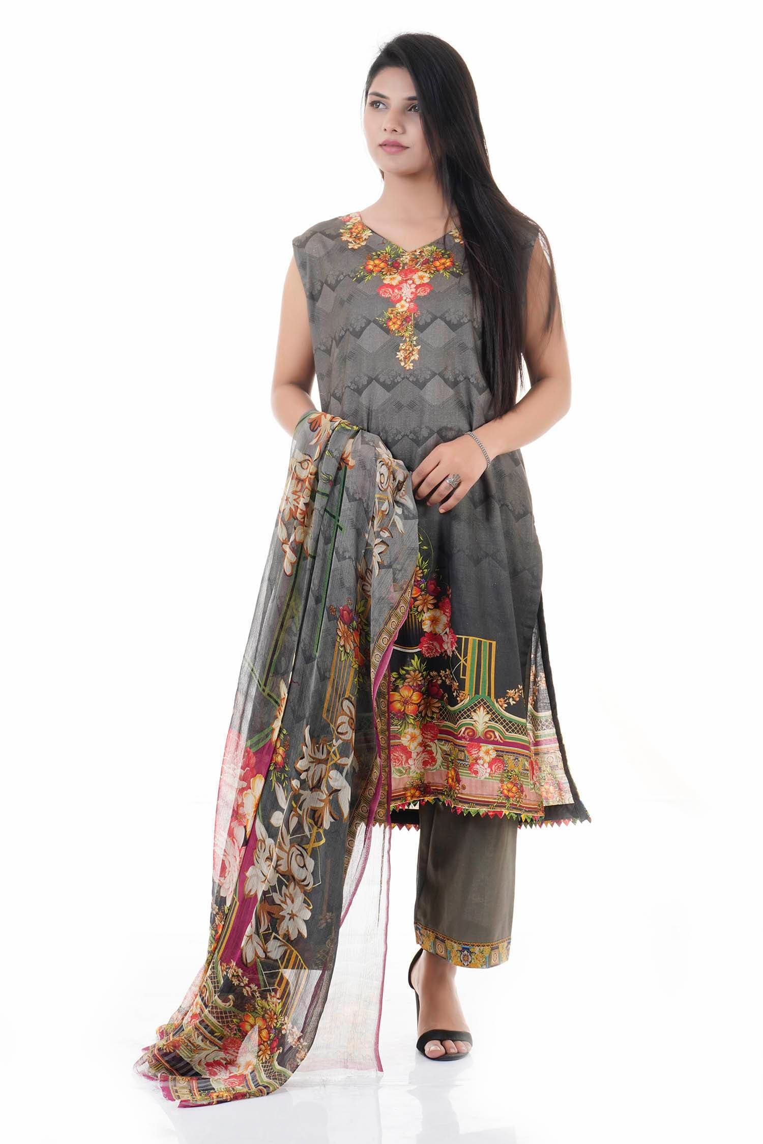 Summer Collection Digital Printed 3 Piece Lawn Suits With Chiffon Dupatta - DCS-18