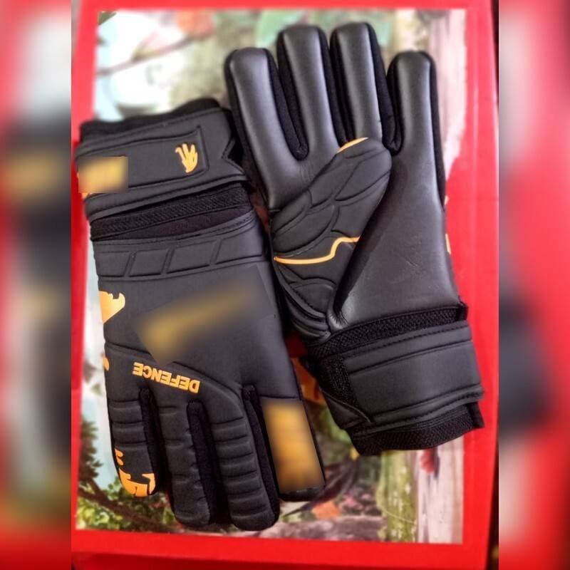 Professional Goalkeeper Gloves -  - Soccer Gloves - Football Gloves - Keeper Gloves - Football Goalkeeping - Strong Grip Sports Gloves - Export Leftovers