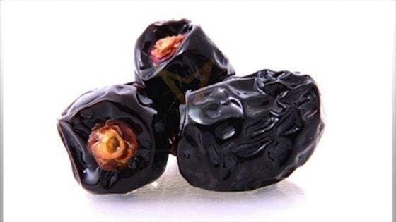 Fresh Al Ajwa Dates - Pack of 1KG Khajoor
