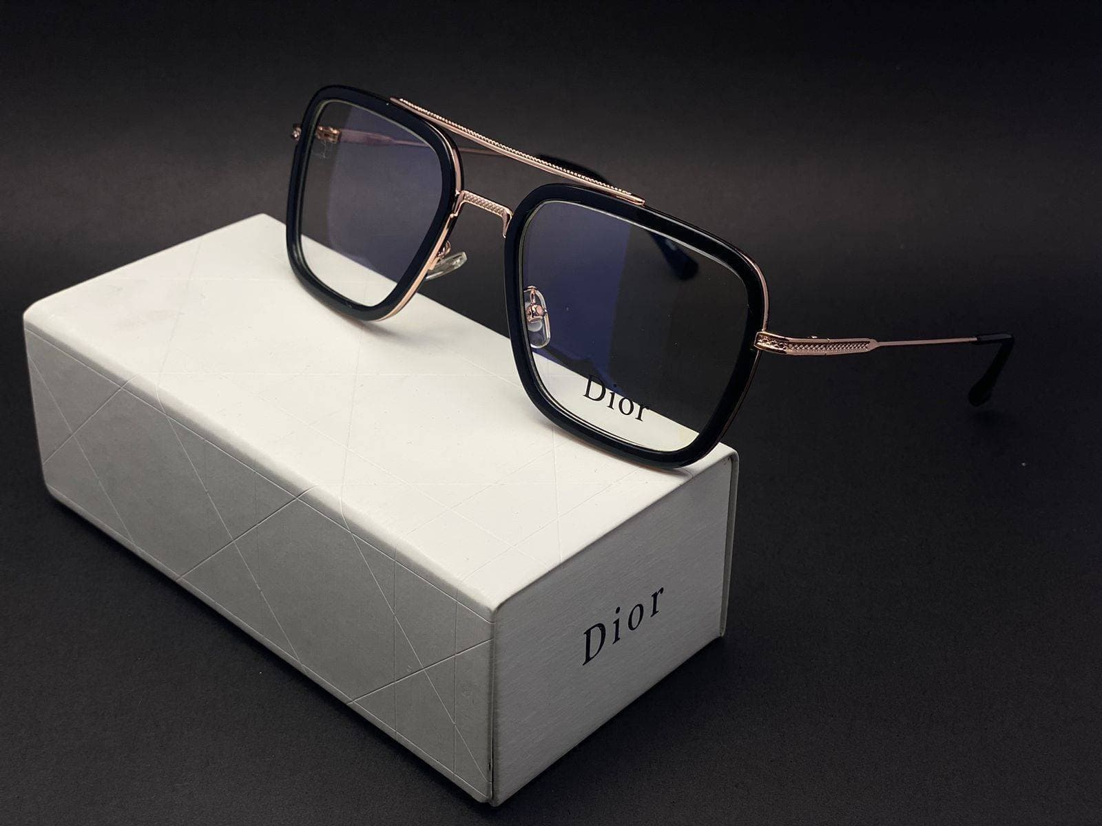 LV Comfortable Plastic Glasses For Outdoor Activities - MO-54