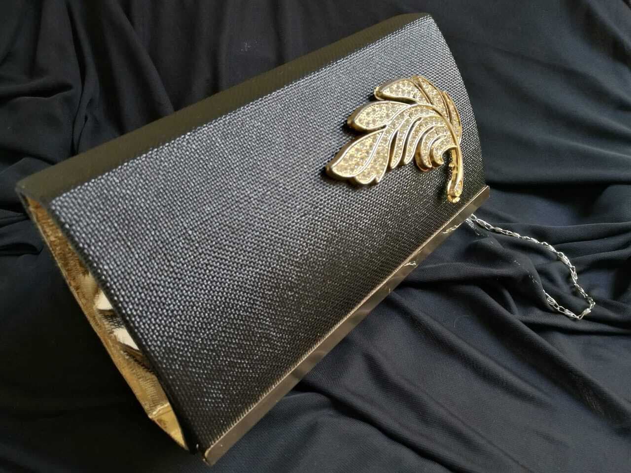 Fancy Black Elegant Design Party Hand Made Clutches For Ladies