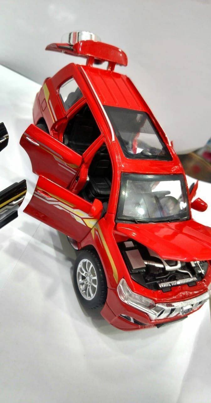 Metal Prado Diecast Car
