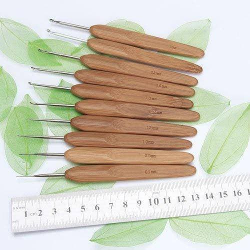 Metal Hooks 9Pcs With Bamboo Handles Size 2 Mm