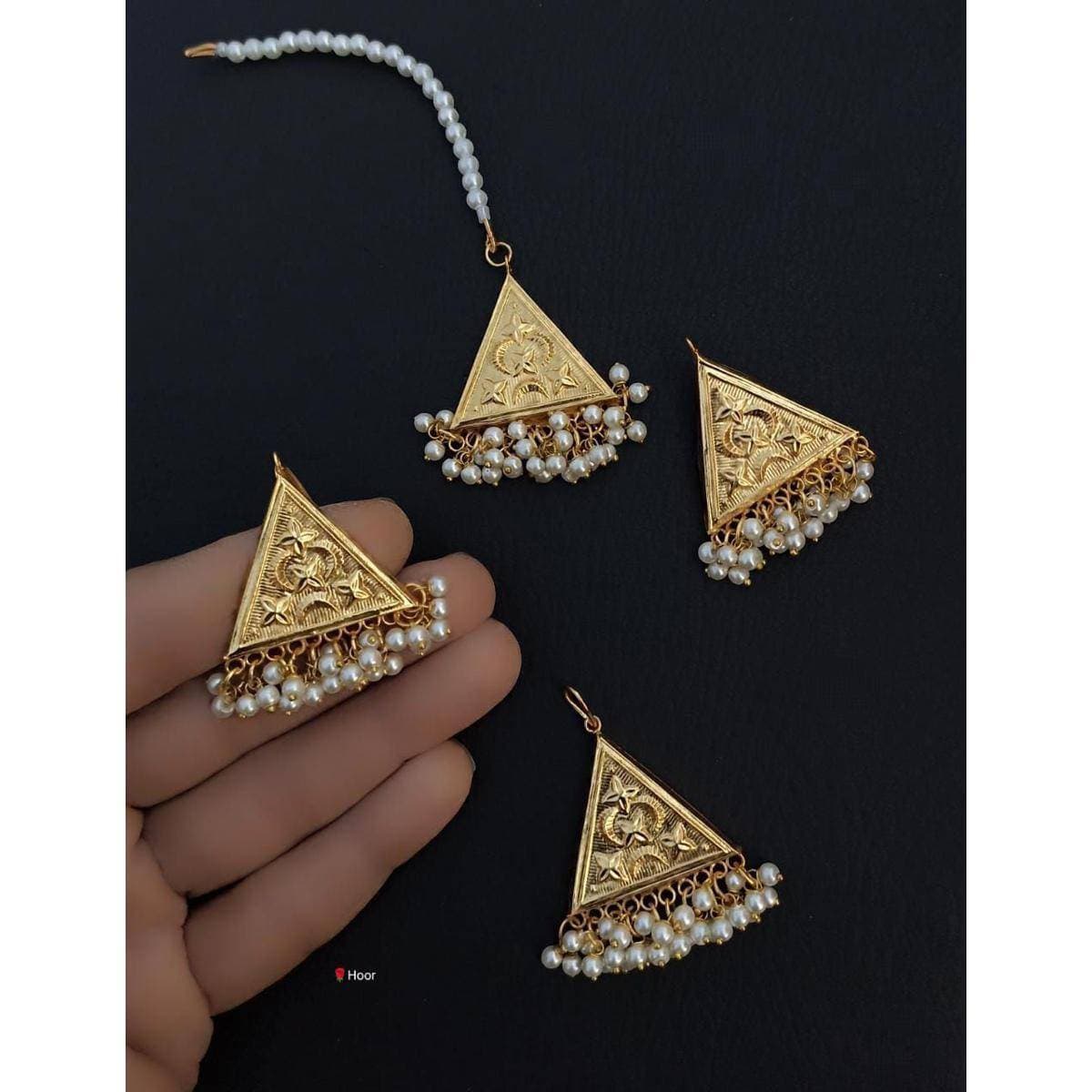 Beautiful Design Earing Tika & Locket with Pearl Mala Set
