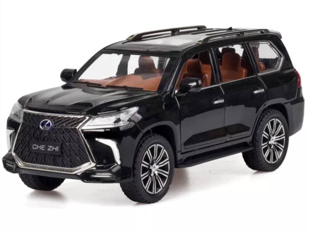 1:24 Scale Lexus LX570 Car Toy With Sound And Light