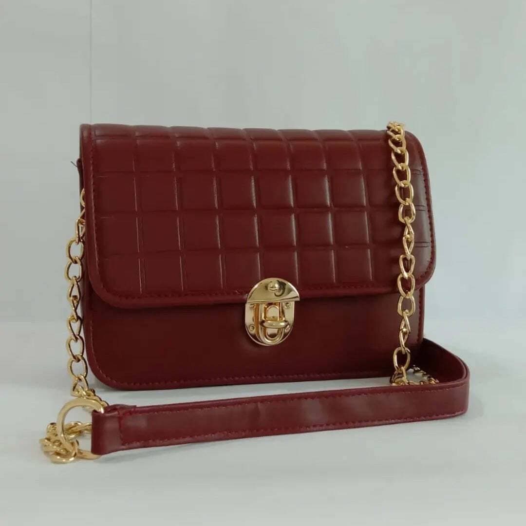 Crossbody With Chain Bag For Women - Maroon