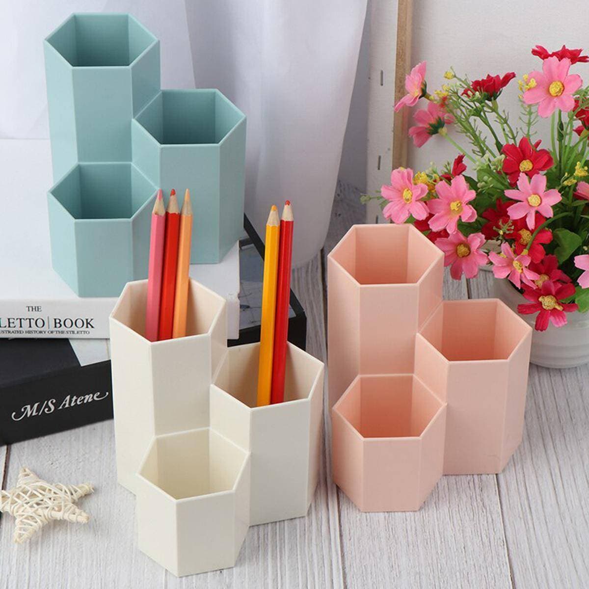Table Cosmetic Make-Up Brush Nail Polish Pen Holder