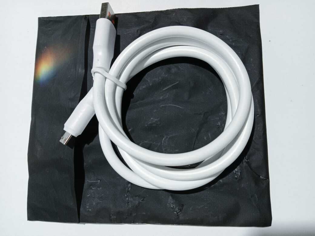 Fast Charge & Data Transfer Cable 2.1 Amp - White