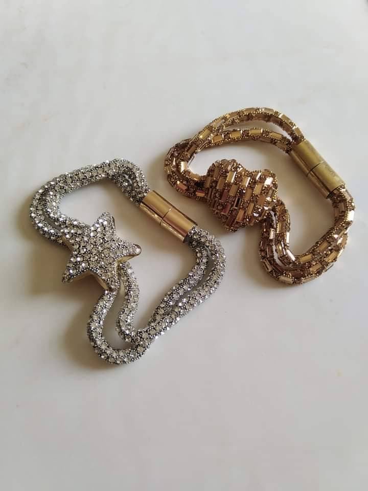 Antique Bracelets Fancy style