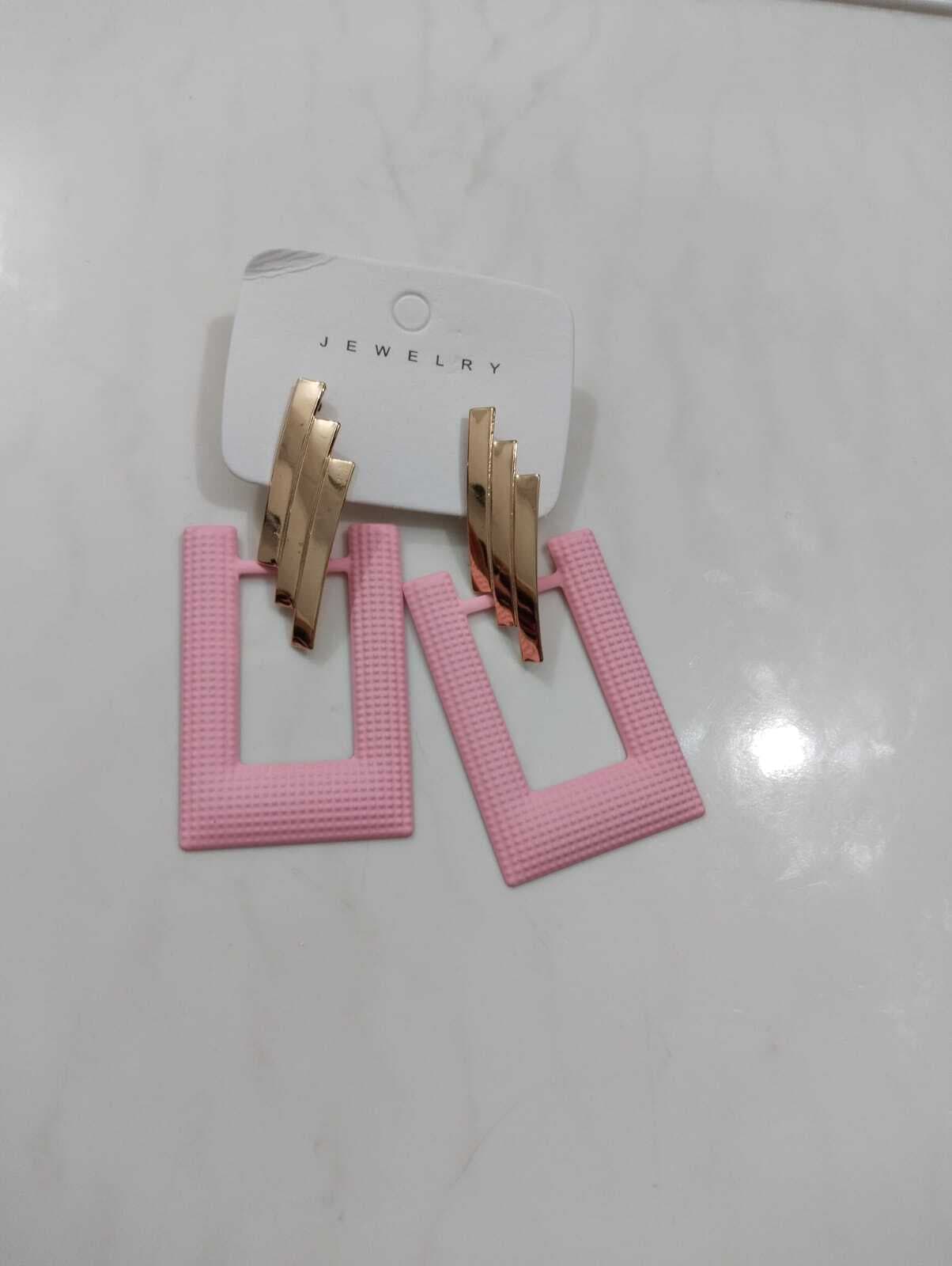 Pink Fancy Antique Metal Heavy Earring For Women - 1 Pair