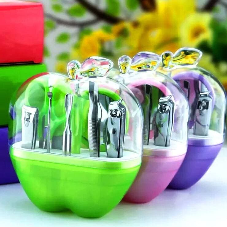 Nail Manicure Set Apple Shape Portable Pedicure Scissor Tweezers