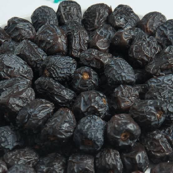 Ajwa Dates (khajoor) Premium Quality 1 Kg