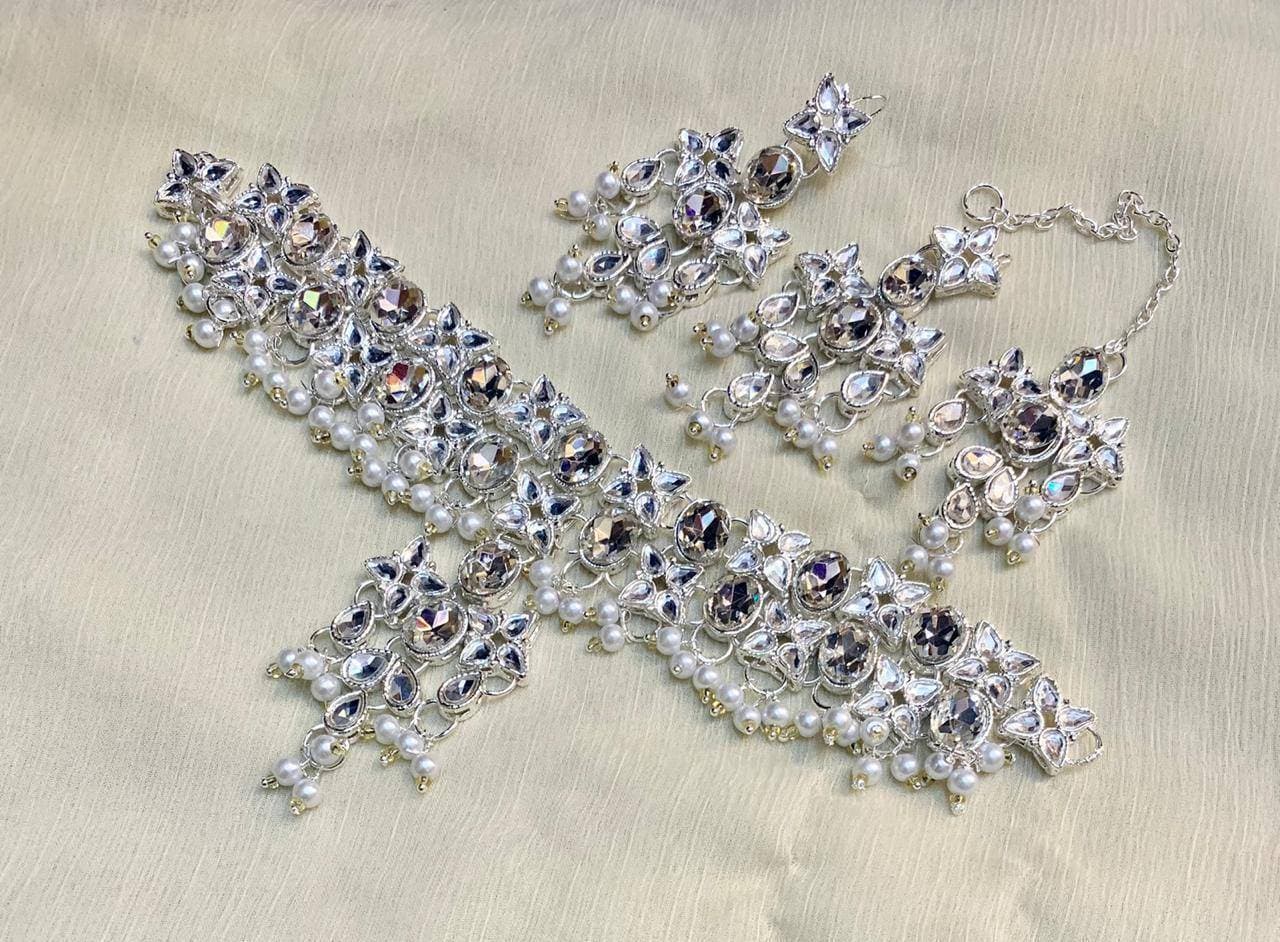 New Necklace Set For Women By Ornaments