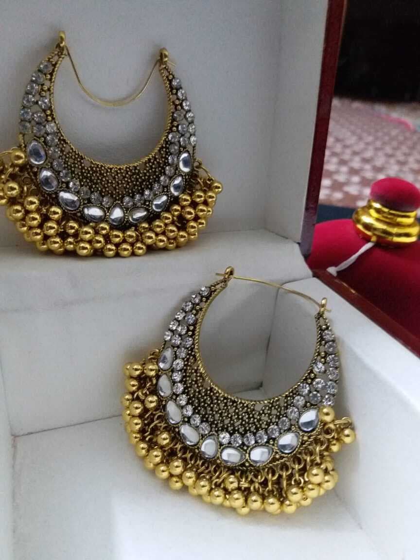 Ornaments Trendy Collection Fancy Antique Golden Metal Earrings for Women