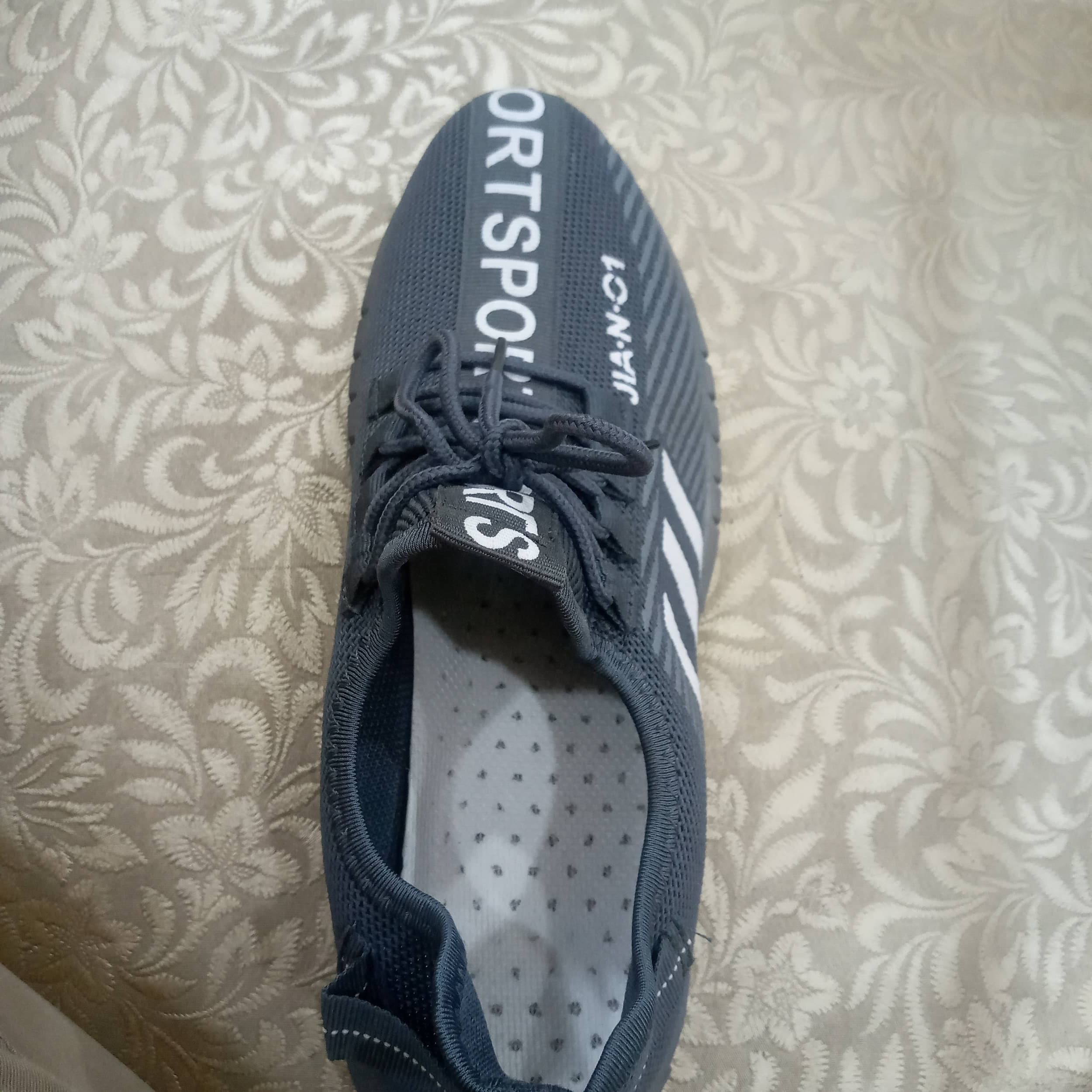 Fashion Men's Black Color Tennis Shoes