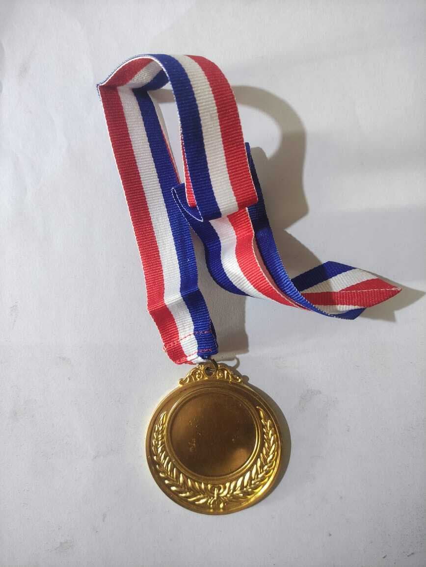 metal Golden Medal Award 15.5 inches Length - 1 Piece