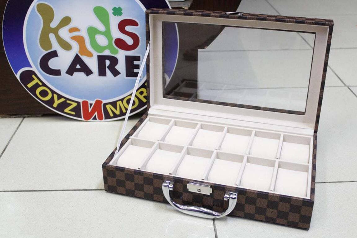 Leather Wrist Watch Display Box Case Holder Locked Jewelry Storage Organizer (12-1)