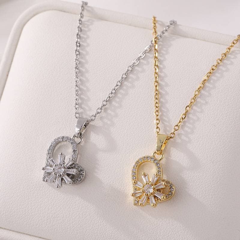 Swing Flower Heart Style Designer Pendant Necklace for Women MNE-016